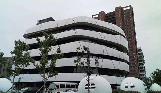 w66平台窗业，迎来《中外管理》“中国造·隐形冠军”案例访学团参观