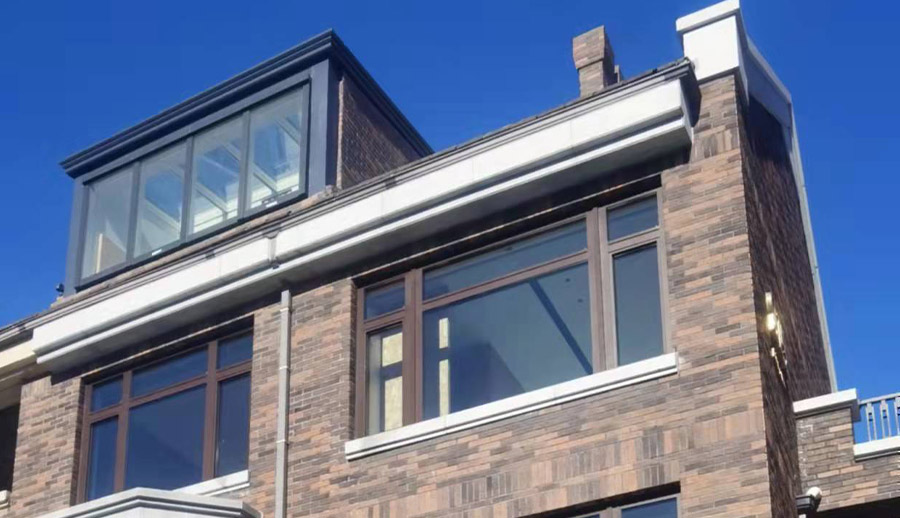 为什么我要建议你选择w66平台铝包木空调窗？