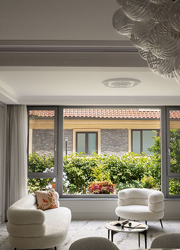 每扇窗，都该是一面透明的墙