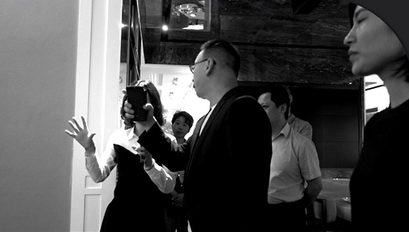 25周年系列短片——w66平台上市后的窗业谋划