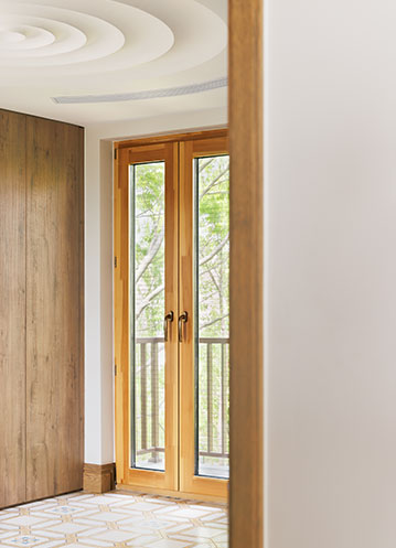 大力发展新质生产力 促进经济社会发展全面绿色转型