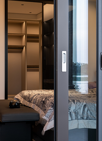 中日政经界人士呼吁促进绿色转型合作